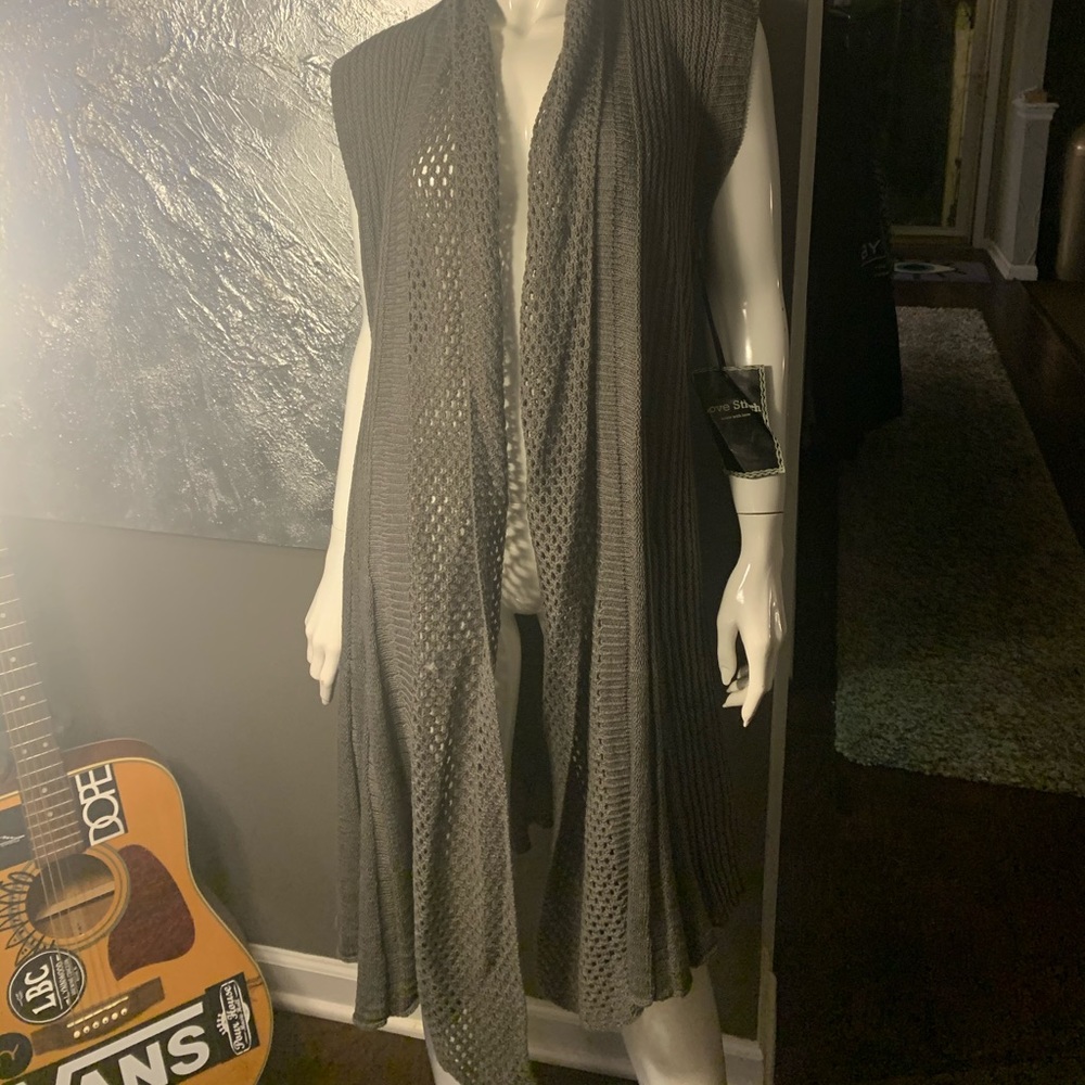 LOVE STITCH gray sleeveless duster sweater LARGE